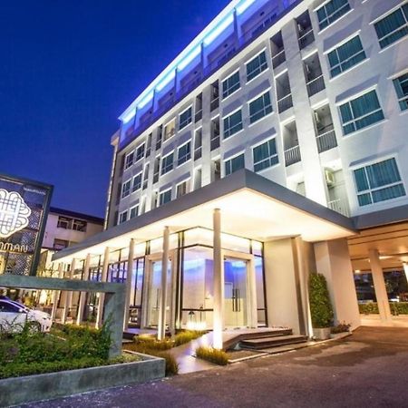 Hug Nimman Hotel Csiangmaj Kültér fotó