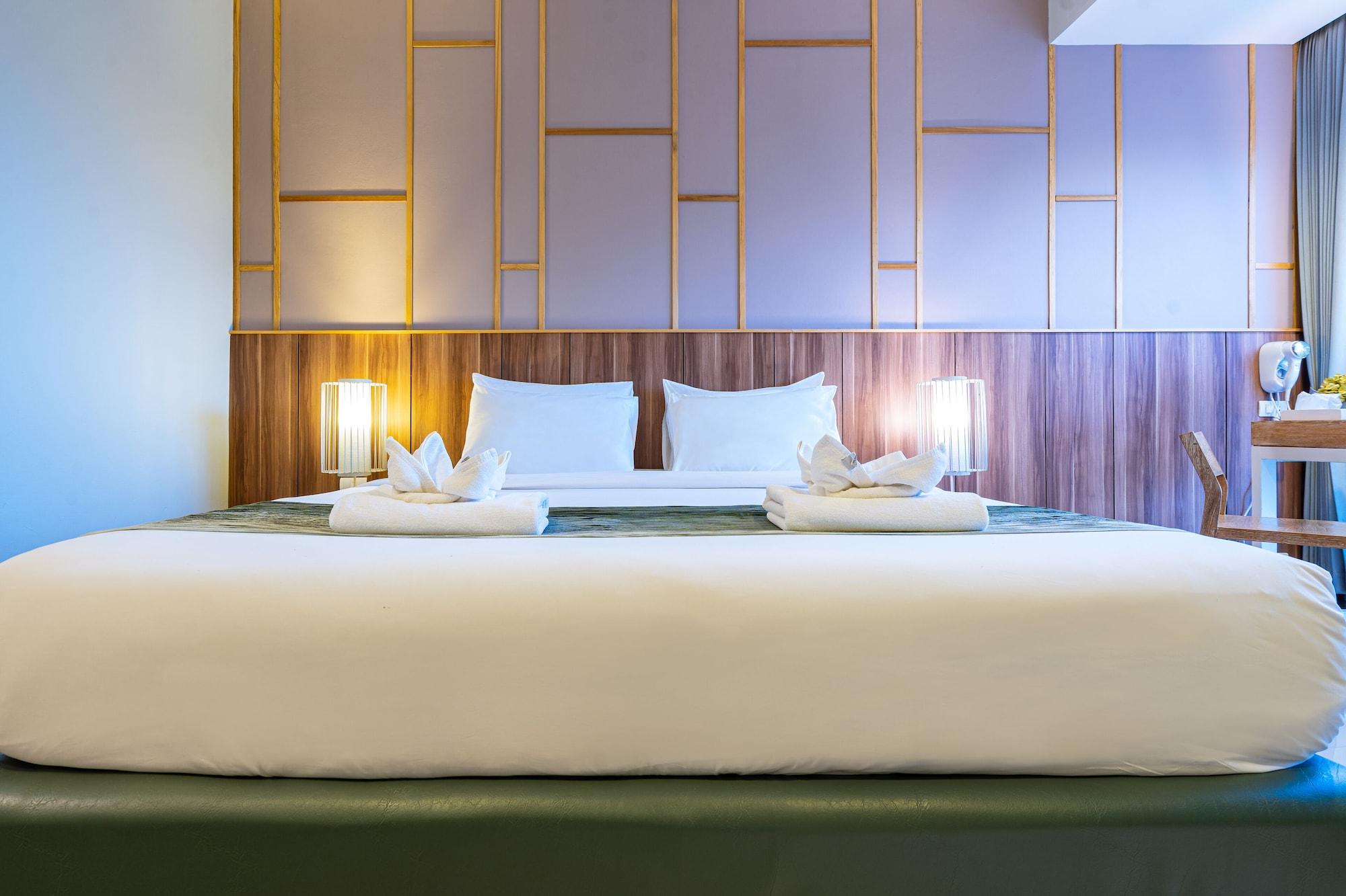 Hug Nimman Hotel Csiangmaj Kültér fotó