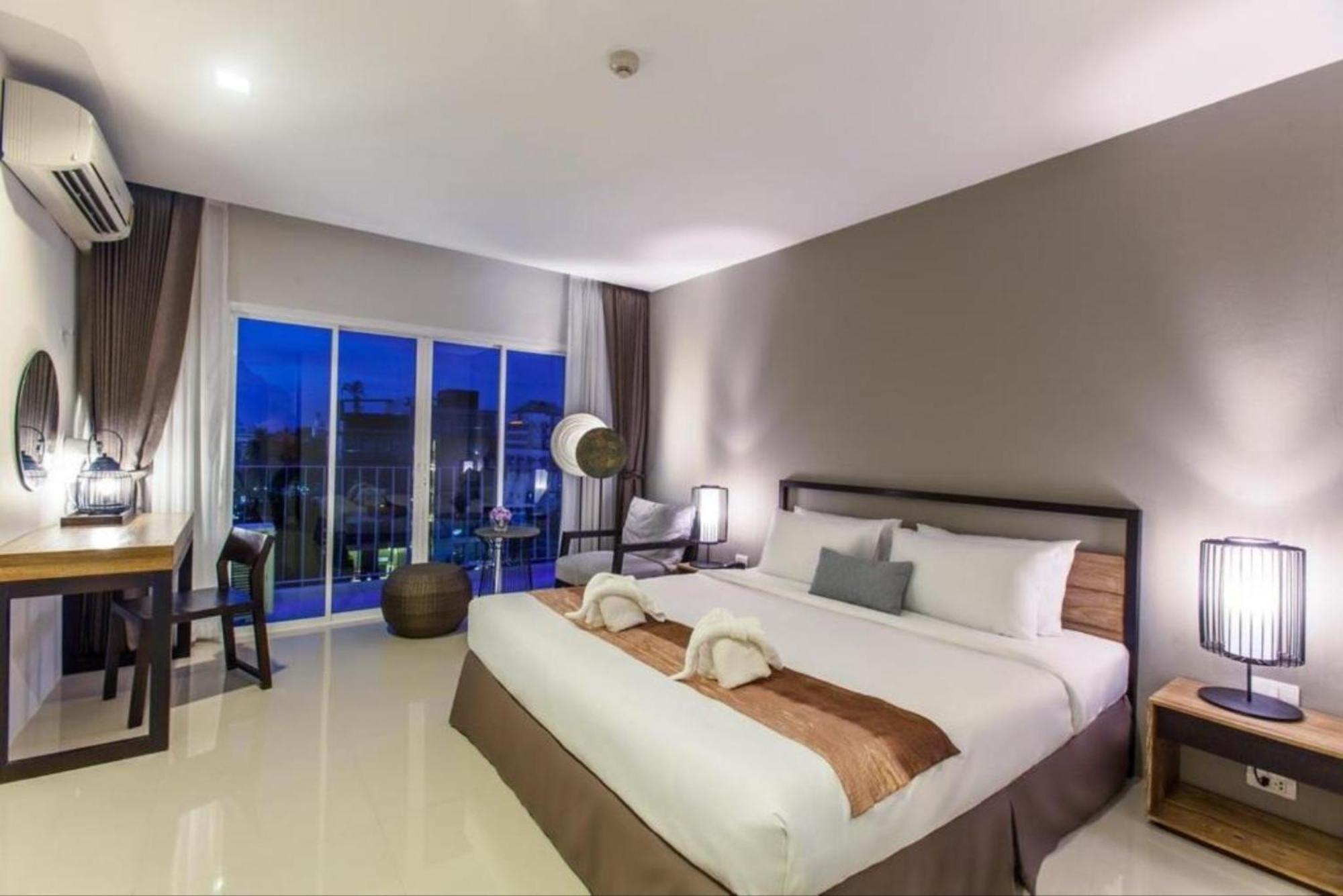 Hug Nimman Hotel Csiangmaj Kültér fotó