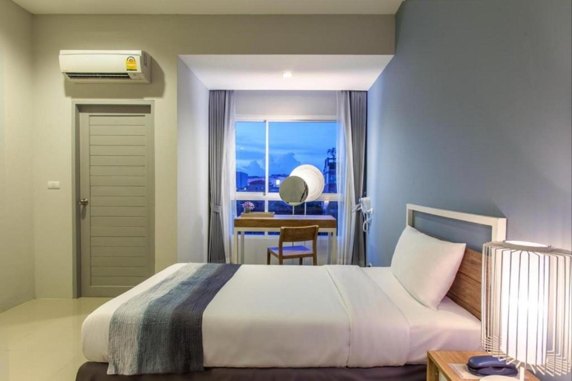 Hug Nimman Hotel Csiangmaj Kültér fotó