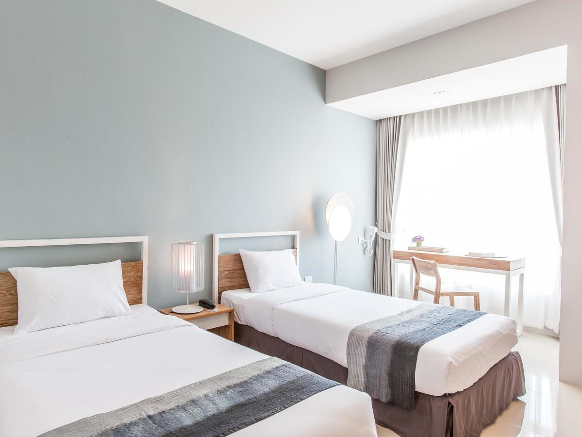 Hug Nimman Hotel Csiangmaj Kültér fotó