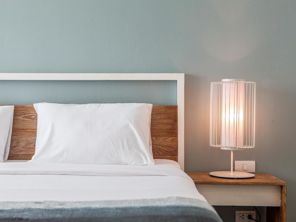 Hug Nimman Hotel Csiangmaj Kültér fotó