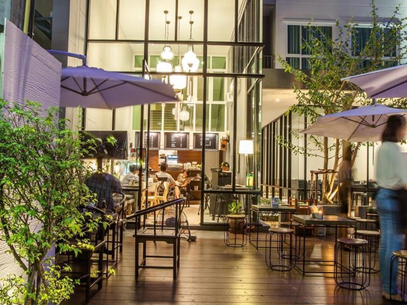 Hug Nimman Hotel Csiangmaj Kültér fotó