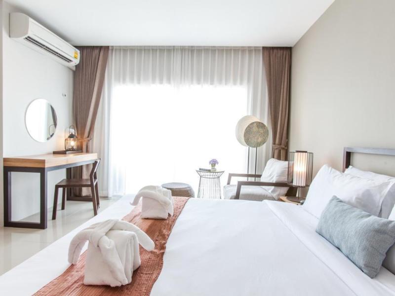 Hug Nimman Hotel Csiangmaj Kültér fotó