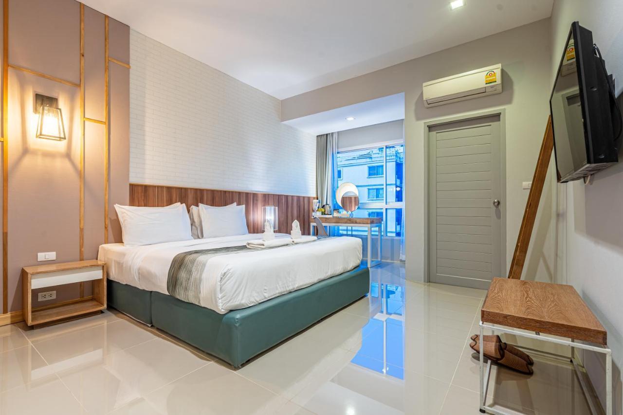 Hug Nimman Hotel Csiangmaj Kültér fotó